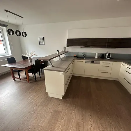 City Center Free Private Parking Apartman *